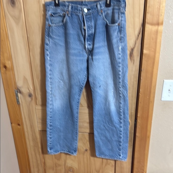 Levi’s 501 Button Fly Classic Blue Men's Jeans - Picture 1 of 5